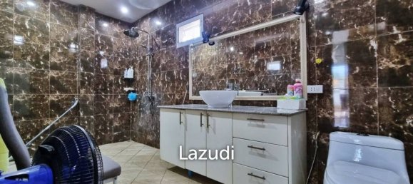 3 bedrooms Cafe / restaurant in Bang Sare, Thailand No. 15306 10