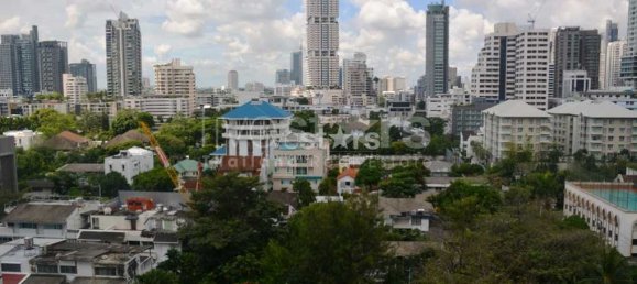 3 bedrooms Condo in Bangkok, Thailand No. 7506 2