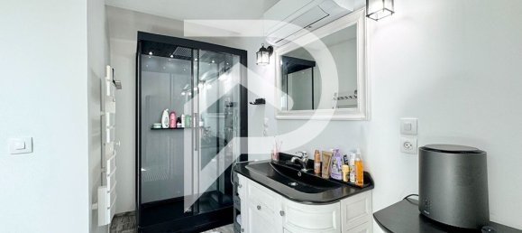 4 bedrooms House in Avril, France No. 328760 16