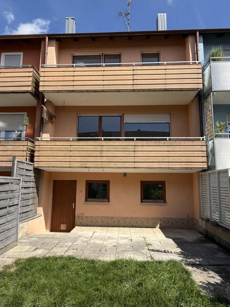 Adosado de 6 habitaciónes en Ansbach, Germany No. 320999