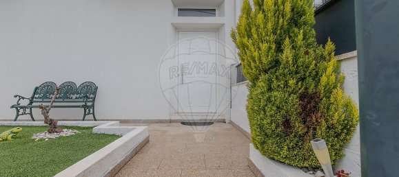 5 Schlafzimmer Haus in Paredes, Portugal, Nr. 25090 4