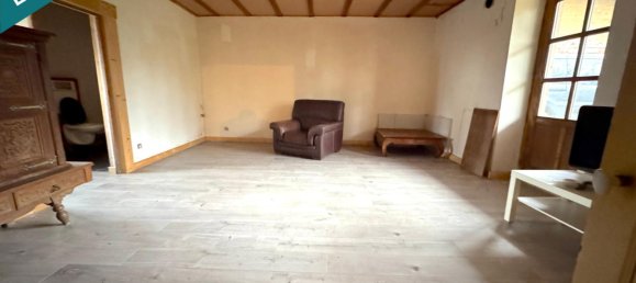 3 bedrooms House in Romenay, France No. 264864 7