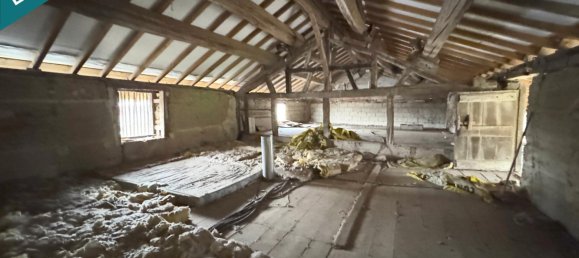 3 bedrooms House in Romenay, France No. 264864 10