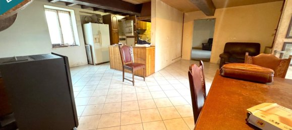 3 bedrooms House in Romenay, France No. 264864 5