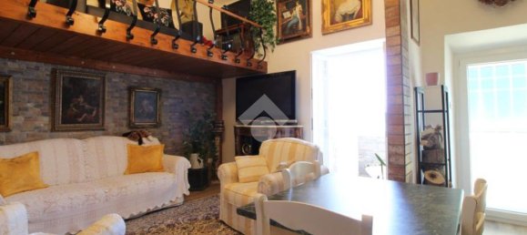 1 bedroom Apartment in Sant'Angelo Romano, Italy No. 273421 4