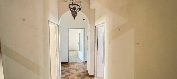 2 bedrooms Apartment in Bari, Italy No. 17305 6