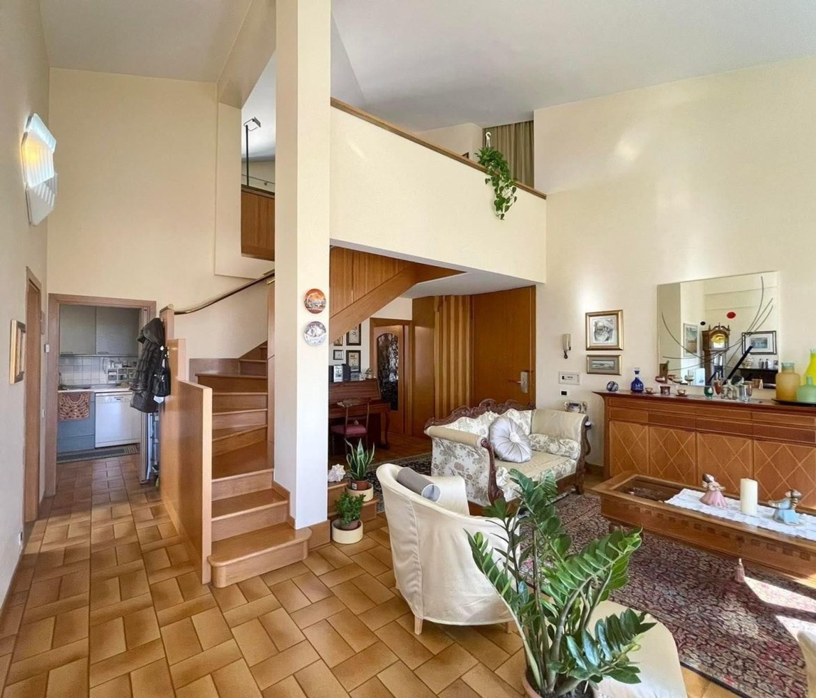 Penthouse de 6 divisões em San Miniato, Italy N.º 119311