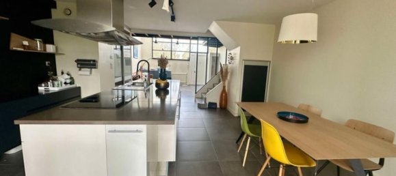 4 Schlafzimmer Wohnung in Rennes, France, Nr. 194495 4