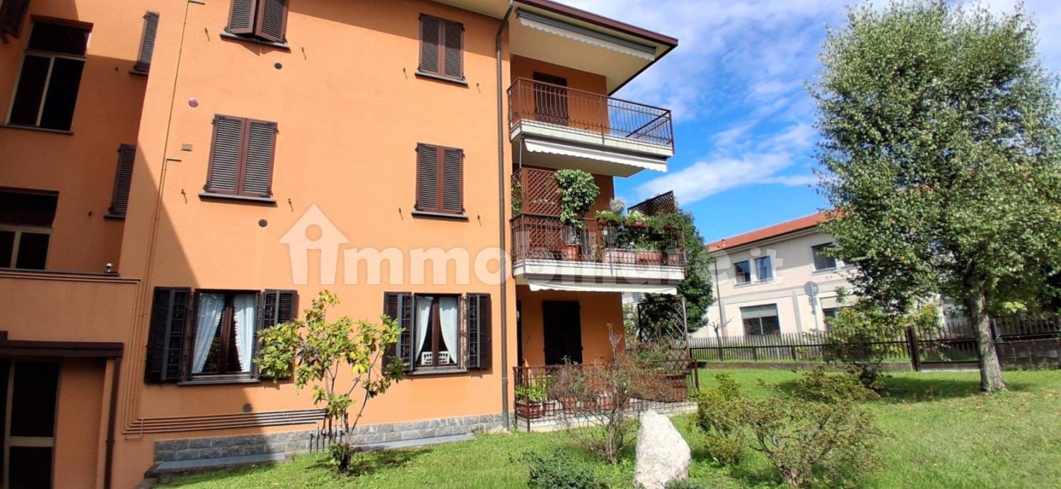 2 bedrooms Apartment in Cernusco Lombardone, Italy No. 365900