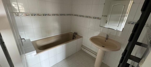 3 Schlafzimmer Haus in Saint-Victor-de-Buthon, France, Nr. 72755 13