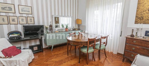 3 Schlafzimmer Wohnung in Genoa, Italy, Nr. 317907 8