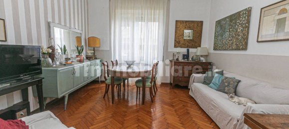 3 Schlafzimmer Wohnung in Genoa, Italy, Nr. 317907 3