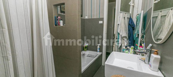 3 Schlafzimmer Wohnung in Genoa, Italy, Nr. 317907 24