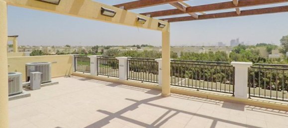4 bedrooms Villa in Jumeirah Park, UAE No. 3296 8