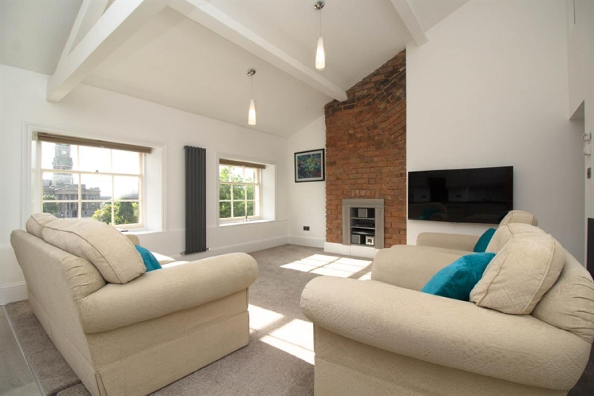 Офис 297м² в Биркенхед, Великобритания № 454