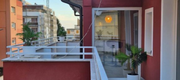 3-salle Penthouse à Pomezia, Italy No. 32298 7