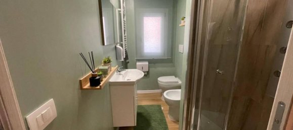 3-salle Penthouse à Pomezia, Italy No. 32298 27