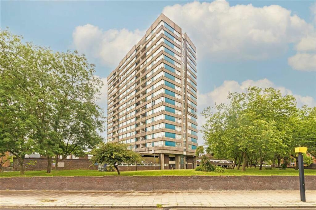 1 bedroom Apartment in Cricklewood, United Kingdom No. 5734