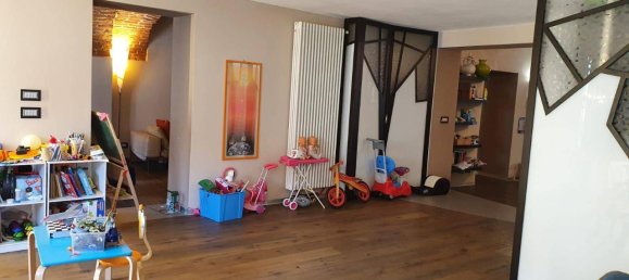 6غرفة شقة في Saluzzo, Italy رقم 153668 3