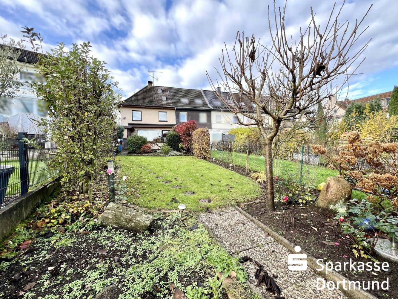 3 bedrooms Townhouse in Dortmund, Germany No. 25167