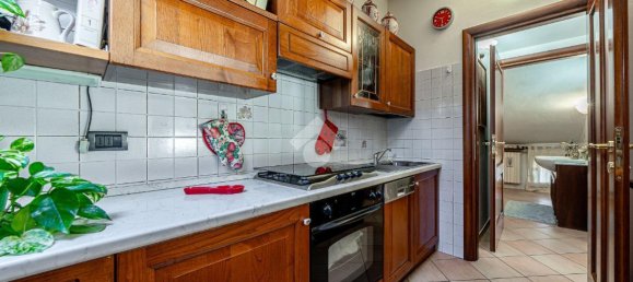 4-Zimmer Wohnung in Reggio Emilia, Italy, Nr. 2122 25