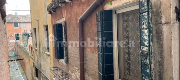 2 Schlafzimmer Wohnung in Venice, Italy, Nr. 198998 2