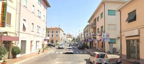 1-Zimmer Büro in Cecina, Italy, Nr. 172289 13