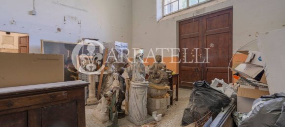 4 bedrooms Apartment in Florence, Italy No. 361867 9