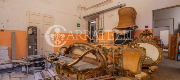 4 bedrooms Apartment in Florence, Italy No. 361867 14