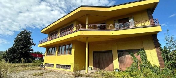 Villa de 10 habitaciónes en Mariano Comense, Italy No. 80729 4