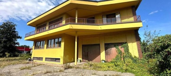 Villa de 10 habitaciónes en Mariano Comense, Italy No. 80729 12