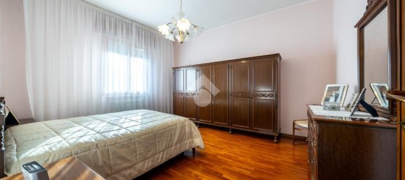 Villa de 5 habitaciónes en Carpi, Italy No. 3047 8