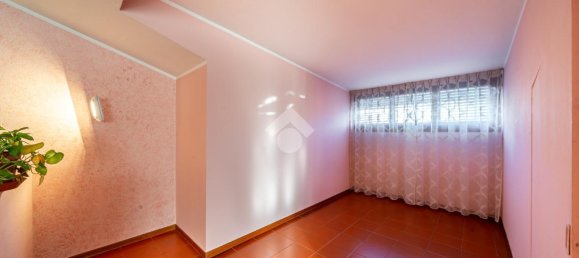 Villa de 5 habitaciónes en Carpi, Italy No. 3047 14