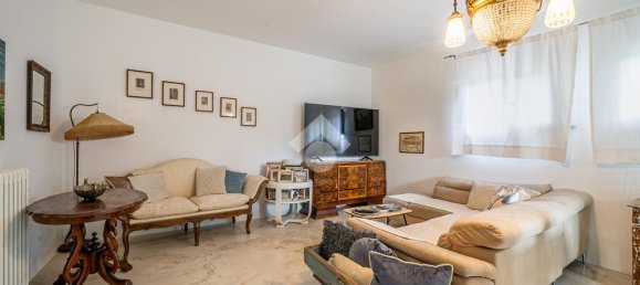 3 bedrooms Villa in Viano, Italy No. 282157 16