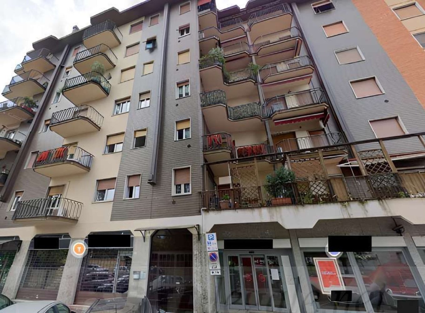 Apartamento de 3 divisões em Cerro Maggiore, Italy N.º 220880