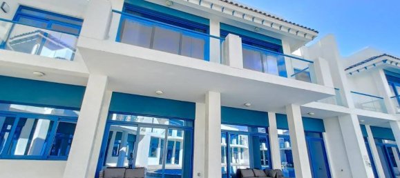 4 bedrooms Villa in PALMA RESIDENCES, Palm Jumeirah, UAE No. 61182 6