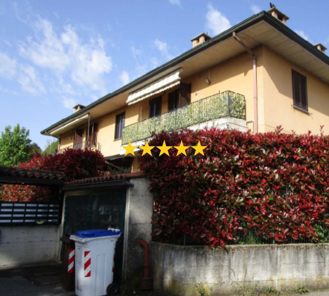 3-Zimmer Wohnung in Carate Brianza, Italy, Nr. 4099