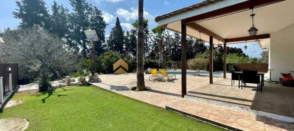 4 Schlafzimmer Haus in Meneou, Cyprus, Nr. 7498 3