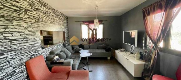 4 Schlafzimmer Haus in Meneou, Cyprus, Nr. 7498 9