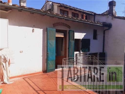 Дом с 6 комнатами в Сан Кашано ин Валь ди Пеза, Италия № 29200