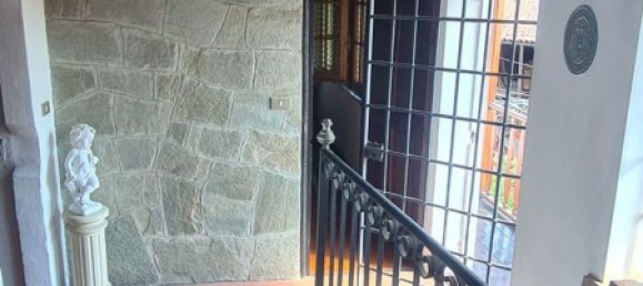 4 Schlafzimmer Haus in Biella, Italy, Nr. 376469 17