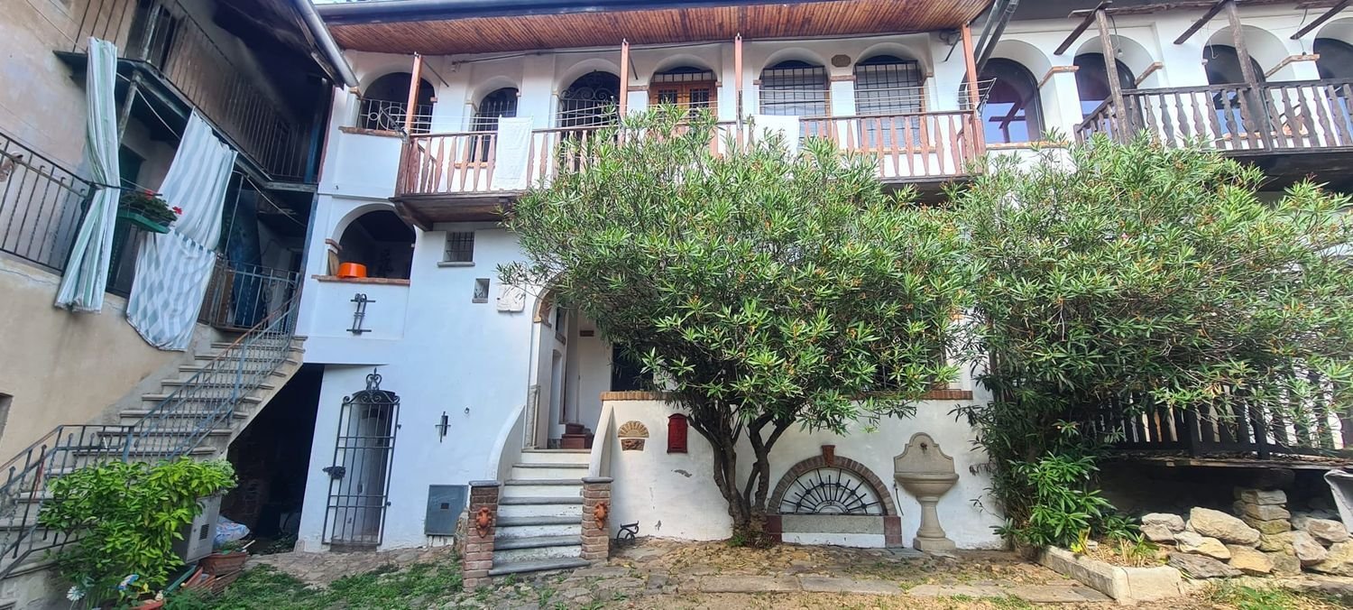 4 Schlafzimmer Haus in Biella, Italy, Nr. 376469
