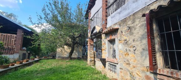 4 Schlafzimmer Haus in Biella, Italy, Nr. 376469 29