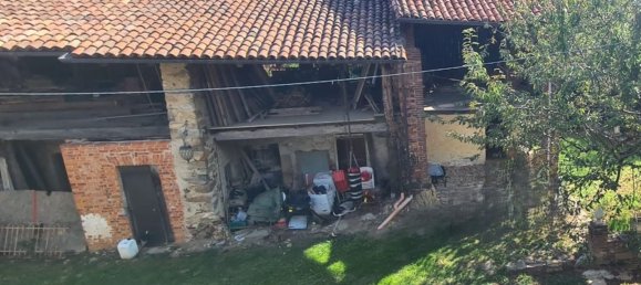 4 Schlafzimmer Haus in Biella, Italy, Nr. 376469 8