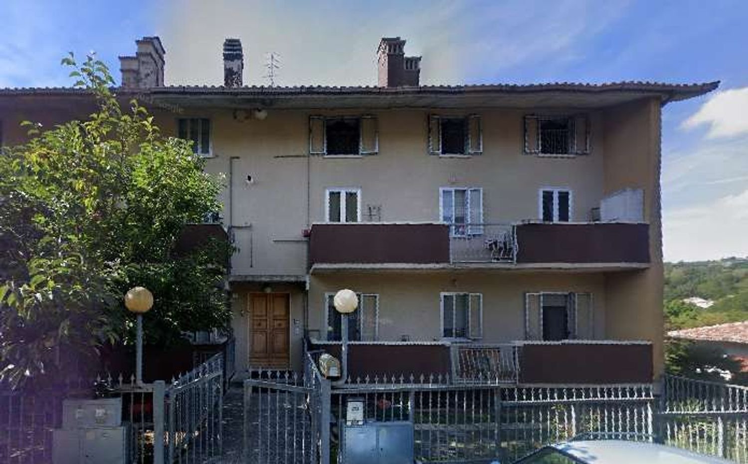 5 bedrooms Apartment in Urbino, Italy No. 400153