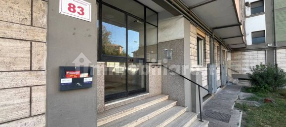 3 bedrooms Apartment in Naples, Italy No. 209655 2