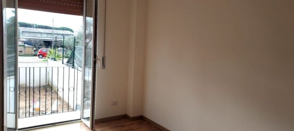 Dúplex de 2 habitaciónes en Anzio, Italy No. 60795 2