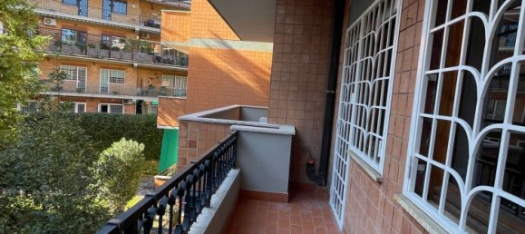 4 rooms Apartment in Rome, Italy No. 186303 46