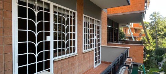 4 rooms Apartment in Rome, Italy No. 186303 16