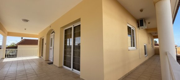 4 dormitorios adosado en venta en Xylofagou, Larnaka, Cyprus № 26657 3